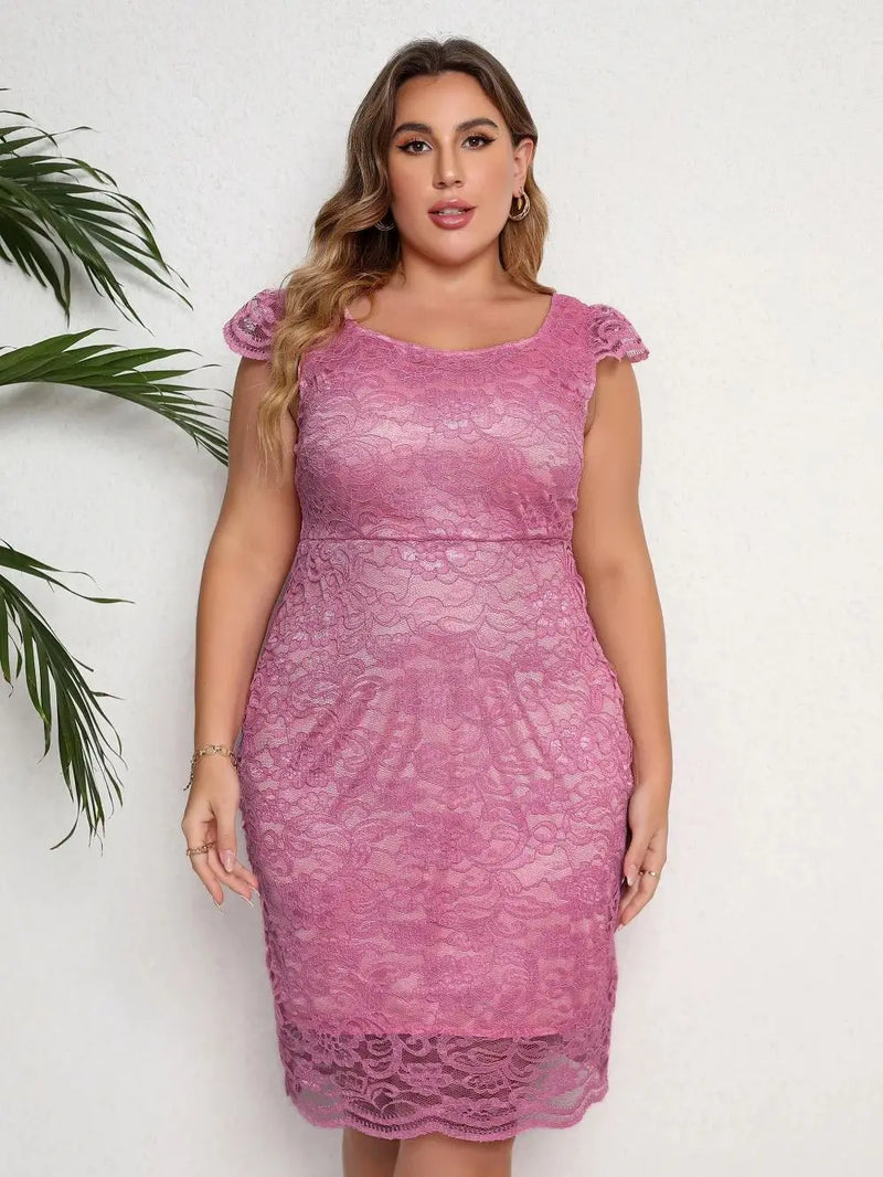 Plus Size Sleeveless Lace Evening Dress