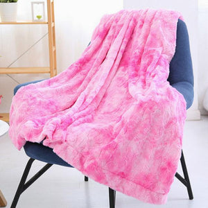 Super Soft Faux Fur Blanket - http://chicboutique.com.au