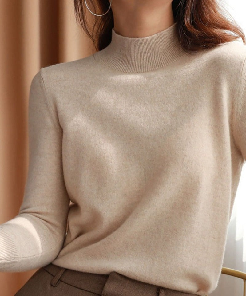 Soft Solid Color Turtleneck Sweater