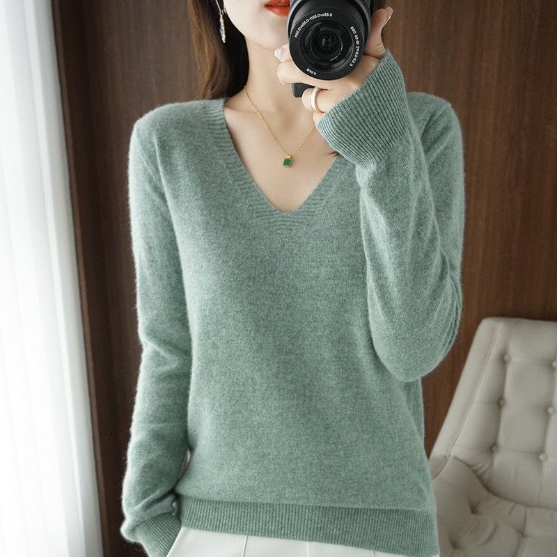 Knitted V-neck Slim Fit Soft Sweater